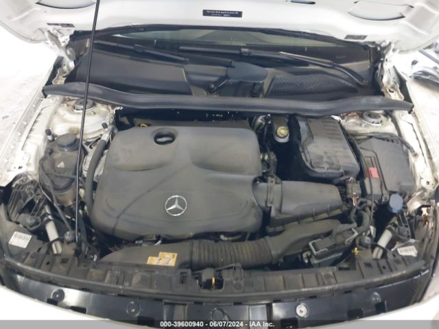 WDCTG4GB2JJ425376 Mercedes-Benz Gla 250 4matic