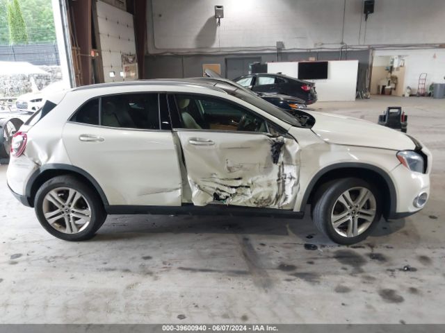 WDCTG4GB2JJ425376 Mercedes-Benz Gla 250 4matic