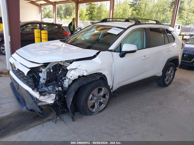 Toyota Rav4 Xle 2022 2T3P1RFV1NC257644 Image 2