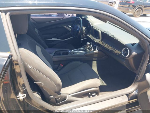 1G1FB1RXXM0106061 Chevrolet Camaro Rwd  1lt