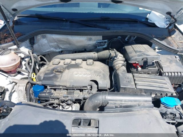 WA1GFCFS3FR004498 Audi Q3 2.0t Premium Plus