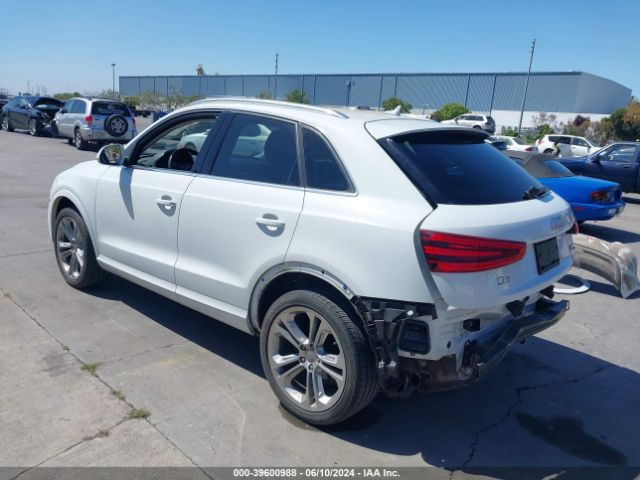WA1GFCFS3FR004498 Audi Q3 2.0t Premium Plus