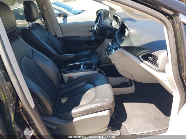 Chrysler Pacifica Touring L 2022 2C4RC1BG3NR162474 Image 5