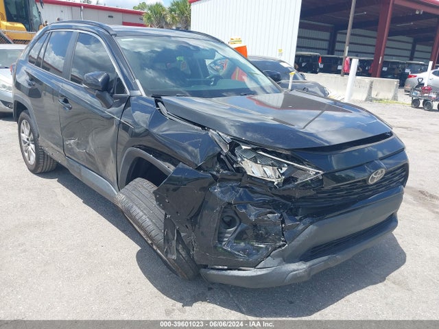 Toyota Rav4 Xle Premium 2020 2T3C1RFV1LC071419 main image
