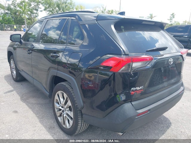 Toyota Rav4 Xle Premium 2020 2T3C1RFV1LC071419 Image 3