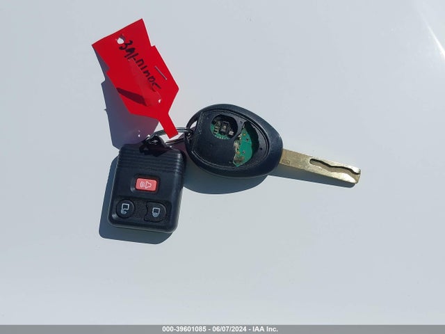 2003 MINI COOPER S WMWRE33453TD61297 Photo 10