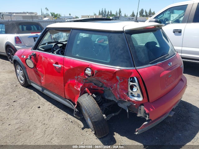 2003 MINI COOPER S WMWRE33453TD61297 Photo 2