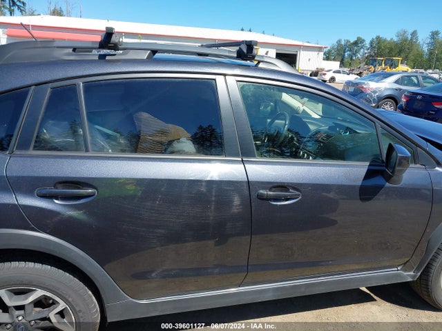 Subaru Crosstrek 2.0i Premium 2017 JF2GPABC1HG276036 Image 13