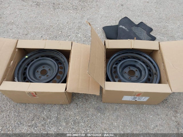 Toyota RAV4 LE 2023 2T3H1RFV8PC243750 Image 12
