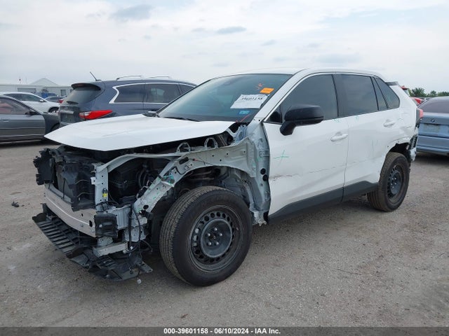 Toyota RAV4 LE 2023 2T3H1RFV8PC243750 Image 2