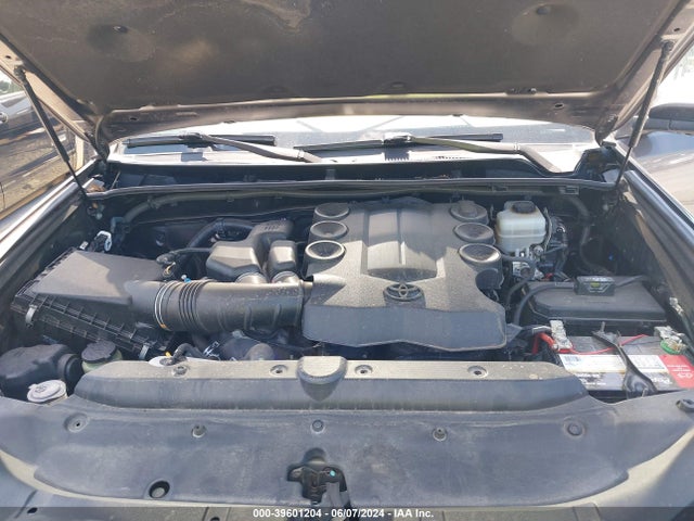 Toyota 4runner Sr5 Premium 2016 JTEBU5JR4G5318011 Image 10