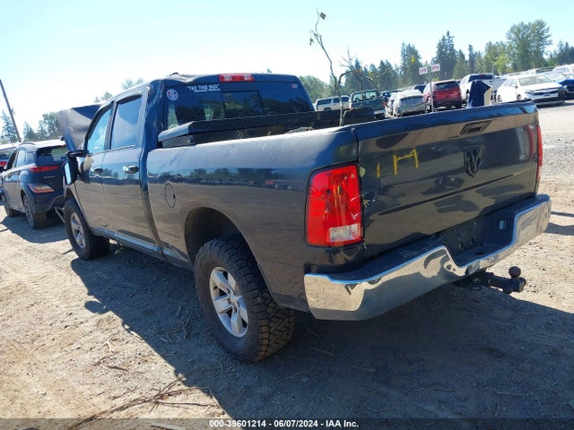 1C6RR7TTXJS123975 RAM 1500 Slt  4x4 6'4 Box