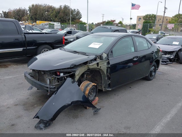 Toyota COROLLA LE 2016 5YFBURHE3GP518234 Image 2