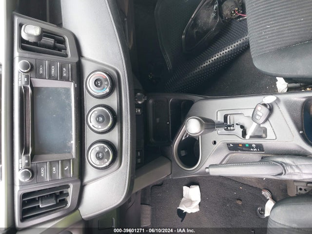 Toyota RAV4 LE 2016 2T3ZFREV4GW283863 Image 11