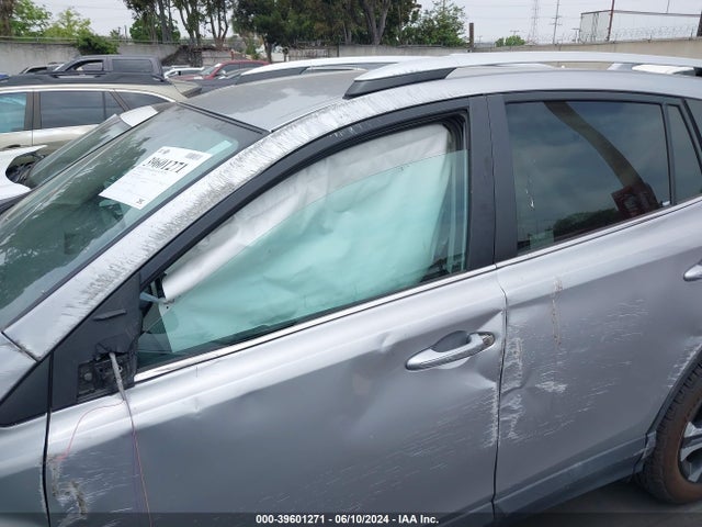 Toyota RAV4 LE 2016 2T3ZFREV4GW283863 Image 12