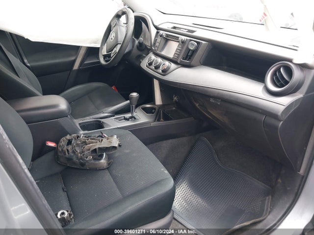 Toyota RAV4 LE 2016 2T3ZFREV4GW283863 Image 5