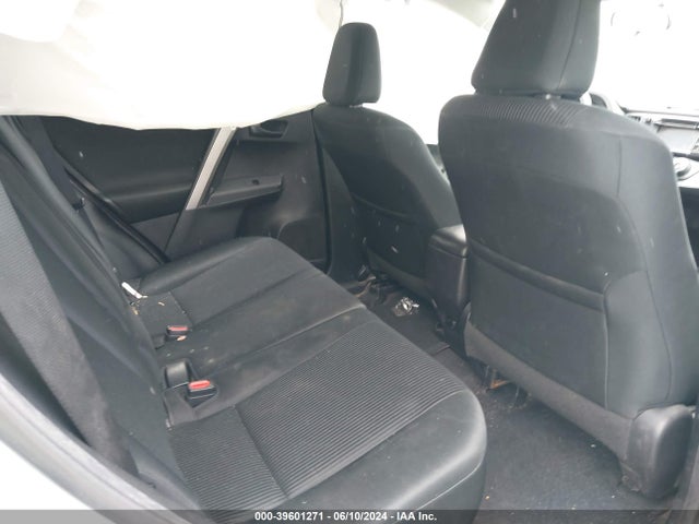 Toyota RAV4 LE 2016 2T3ZFREV4GW283863 Image 8