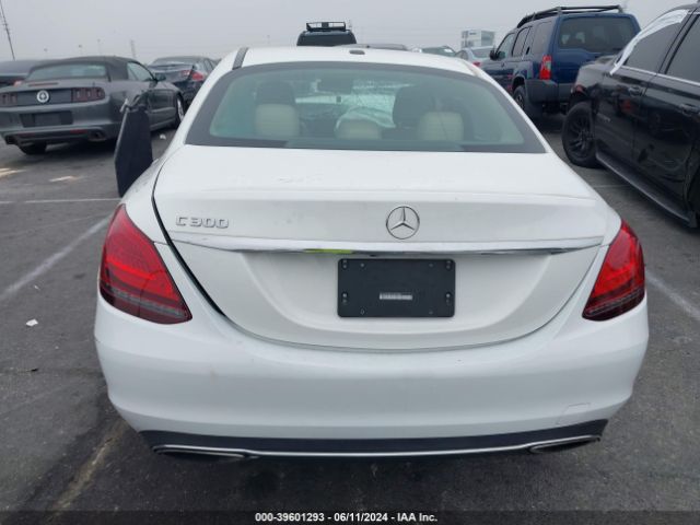 55SWF8DB1KU286964 Mercedes-Benz C 300