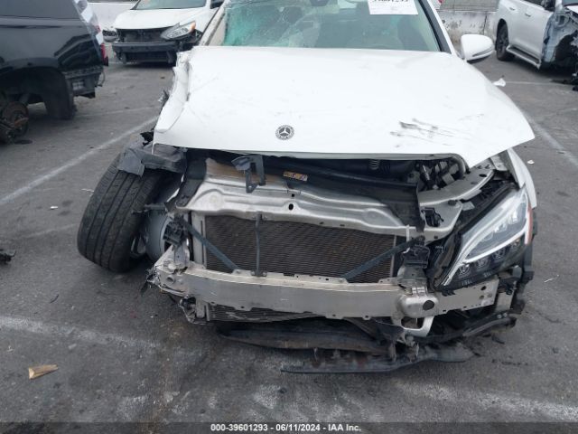 55SWF8DB1KU286964 Mercedes-Benz C 300