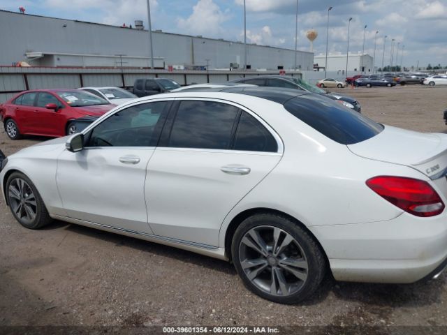 WDDWF4JB8HR258716 Mercedes-Benz C 300 Luxury/sport