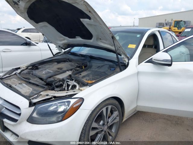 WDDWF4JB8HR258716 Mercedes-Benz C 300 Luxury/sport