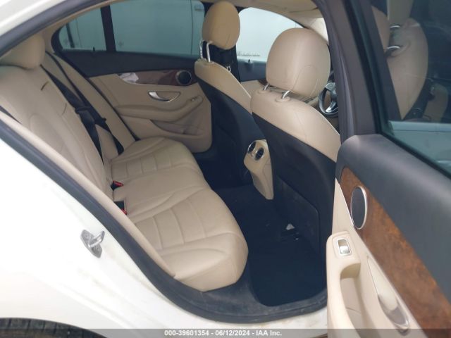 WDDWF4JB8HR258716 Mercedes-Benz C 300 Luxury/sport