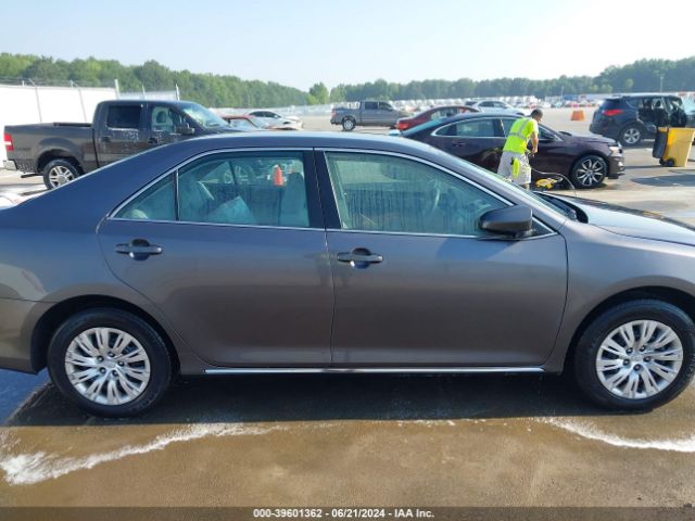 4T4BF1FK0ER409395 Toyota CAMRY LE