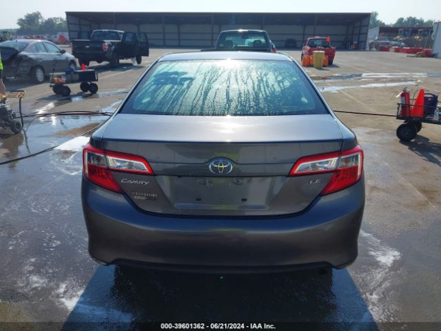 4T4BF1FK0ER409395 Toyota CAMRY LE