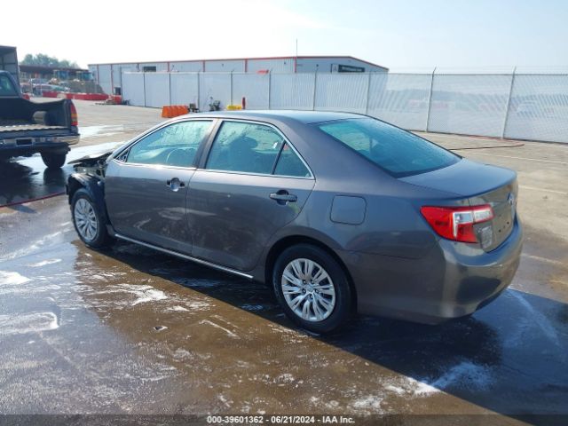 4T4BF1FK0ER409395 Toyota CAMRY LE