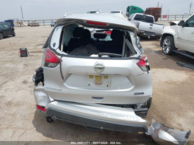 JN8AT2MT4LW002495 Nissan Rogue S Fwd