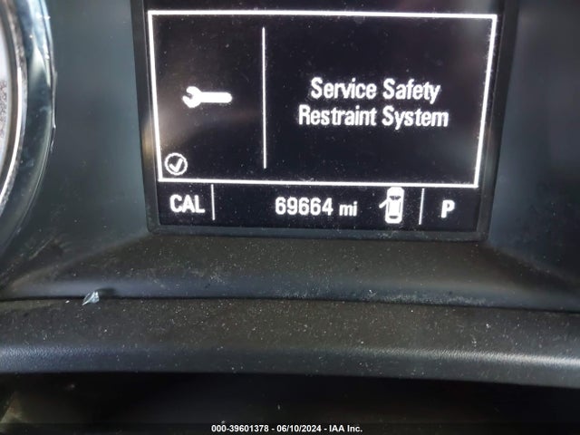 W04GU8SX0J1128689 Buick Regal Tourx Preferred