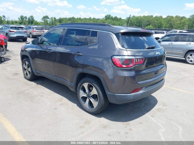 3C4NJCBB8HT643049 Jeep New Compass Latitude Fwd