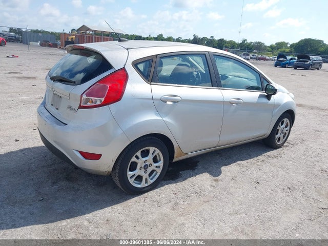 Ford FIESTA SE 2014 3FADP4EJ0EM102737 Image 4