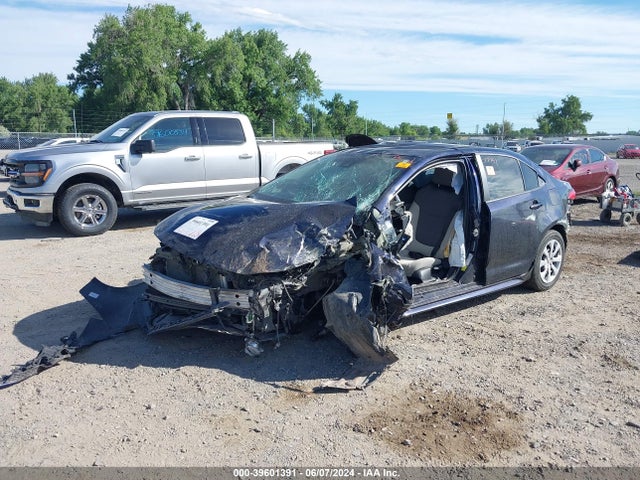 Toyota COROLLA LE 2020 5YFEPRAE8LP017249 Image 2