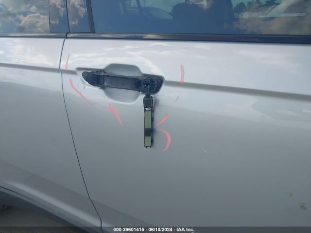 1C4RJKAG4N8604588 Jeep Grand Cherokee L Laredo 4x4