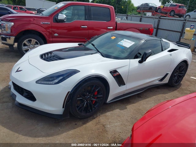 Chevrolet Corvette Z06 2019 1G1YS2D63K5603918 Image 2
