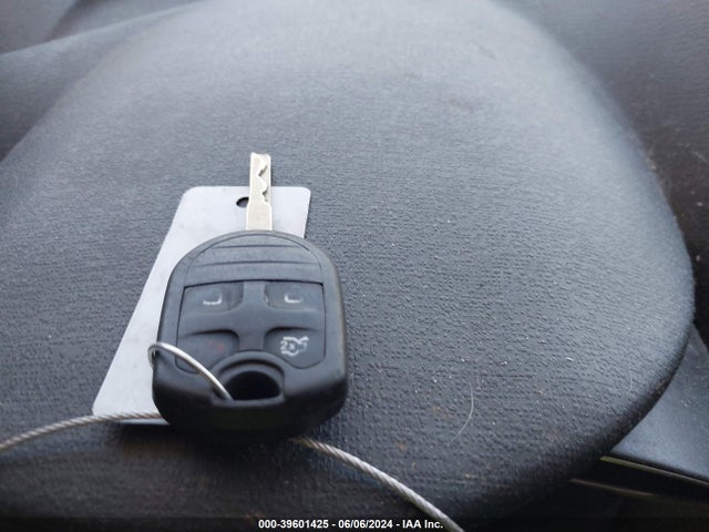 Ford FIESTA SE 2017 3FADP4EJ0HM110051 Image 11
