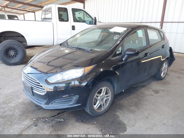 Ford FIESTA SE 2017 3FADP4EJ0HM110051 Image 2