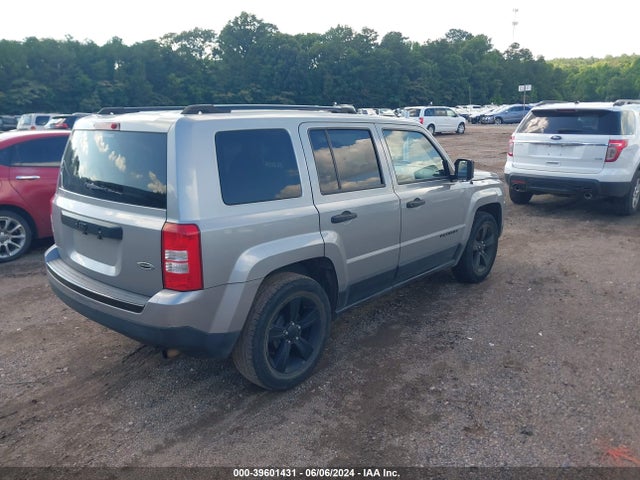 1C4NJPBA7FD264013 Jeep Patriot Altitude Edition