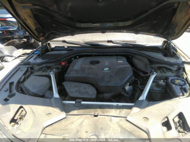 WBAJA5C50JWA38588 BMW 530I