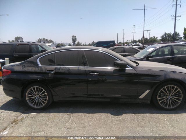 WBAJA5C50JWA38588 BMW 530I