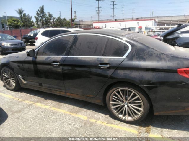 WBAJA5C50JWA38588 BMW 530I