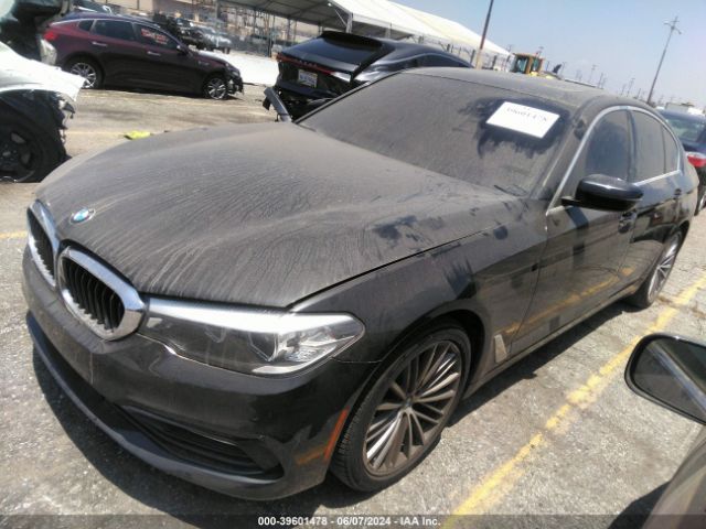 WBAJA5C50JWA38588 BMW 530I