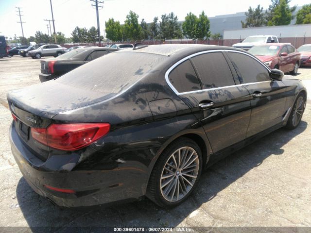 WBAJA5C50JWA38588 BMW 530I