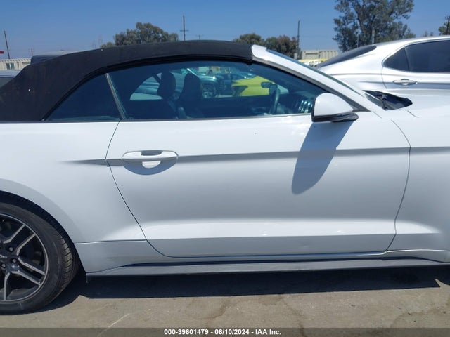 Ford Mustang Ecoboost Premium 2018 1FATP8UH9J5142882 Image 14