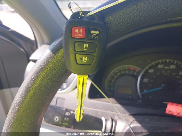 Toyota CAMRY LE 2014 4T1BF1FK4EU459999 Image 11