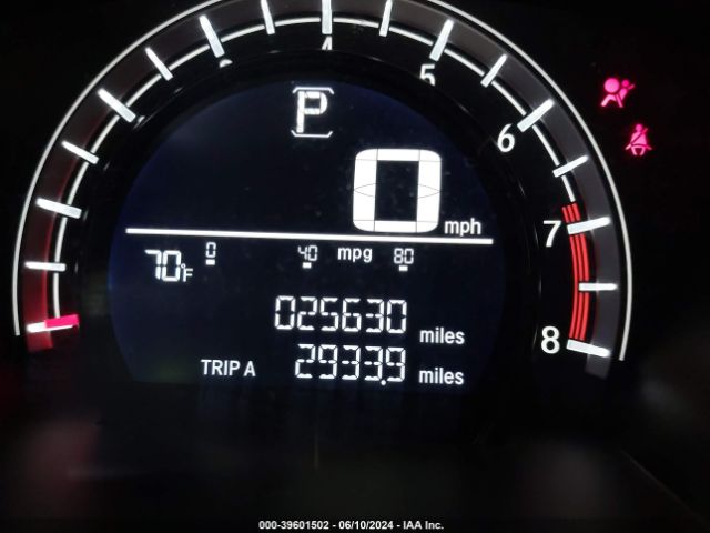 2HKRW6H39JH222158 Honda CR-V LX