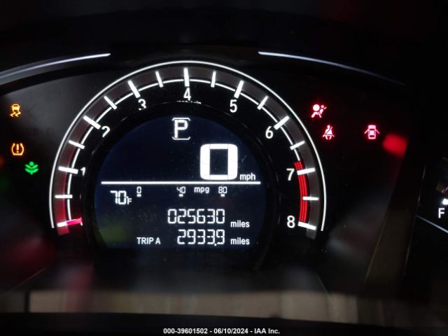 2HKRW6H39JH222158 Honda CR-V LX