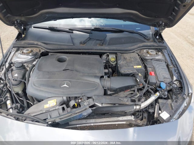 Mercedes-Benz CLA 250 2014 WDDSJ4EB3EN027491 Image 10