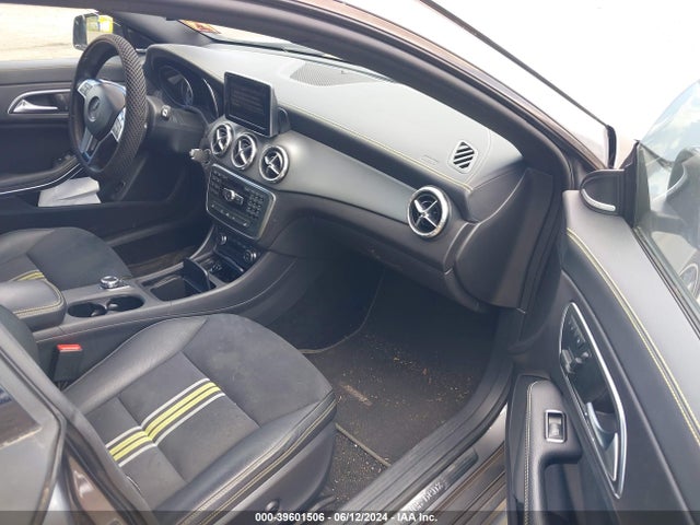 Mercedes-Benz CLA 250 2014 WDDSJ4EB3EN027491 Image 5